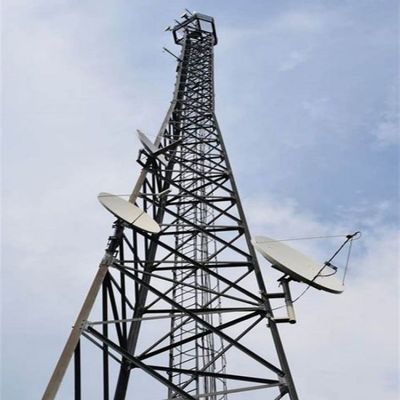 72m 4 Leg Steel Lattice برج الاتصالات المتنقلة الزاوي ASTM A36 A572 Gr50