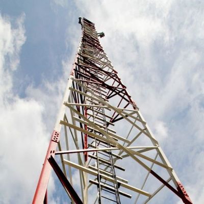 شبكة واي فاي المتنقلة 4G 5G Gsm إشارة الراديو 4 Leg Angle Steel برج الاتصالات الاتصالات
