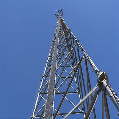 محطة قاعدة الاتصالات الجوالة Vhf Uhf هوائي الاتصالات الراديوية برج فولاذي أنبوبي ذو 3 أرجل