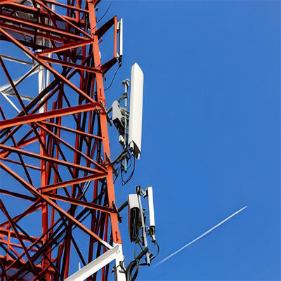 30 متر برج الشبكة ذات الدعم الذاتي للاتصالات برج GSM مصنوع من الفولاذ الزاوي