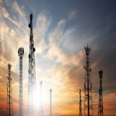 80M 4 أرجل حديدية زاوية شبكة ذاتية الدعم 5G 4G واي فاي الميكروويف الاتصالات الهاتف الخلوي الهوائي برج