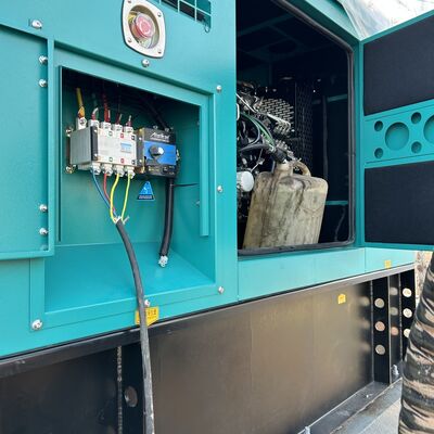 برج تلسكوبي شديد التحمل مع انحراف رأسي أقل من واحد في الألف يقدم أداءً لمهام الاتصالات والإضاءة