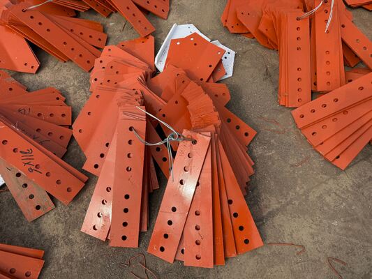 14 20 26 32M خفيفة الوزن 3 أرجل من الصلب المجلفن الزاوي في الهواء الطلق 5G 4G سارية محطة قاعدة مؤقتة للميكروويف