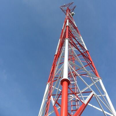 19 29 39M إشارة متعددة 3 أرجل أنبوبي مجلفن من الصلب ذاتي الدعم خارجي 5G 4G سارية راديو الميكروويف