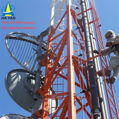 برج خلوي صغير الحجم ذو 3 أرجل مدمج مع مصدر طاقة لشبكة 5G Edge